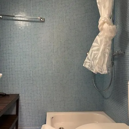 Amazing In The Centre - Art 10 아파트 *